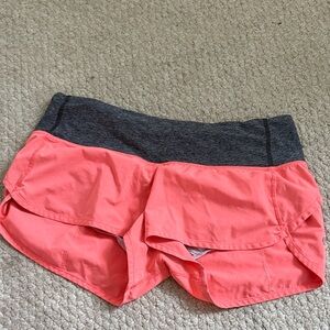 Lululemon peach shorts